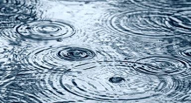 Learn how to deal with aquaplaning